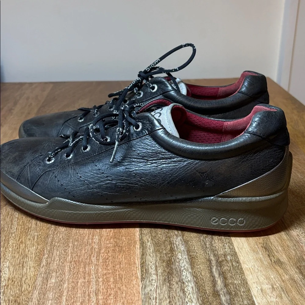 Ecco Black Leather Sneakers Size 45